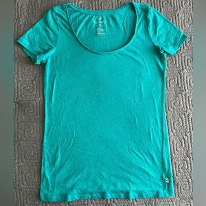 American Eagle Outfitters Turquoise Short Sleeve Tee